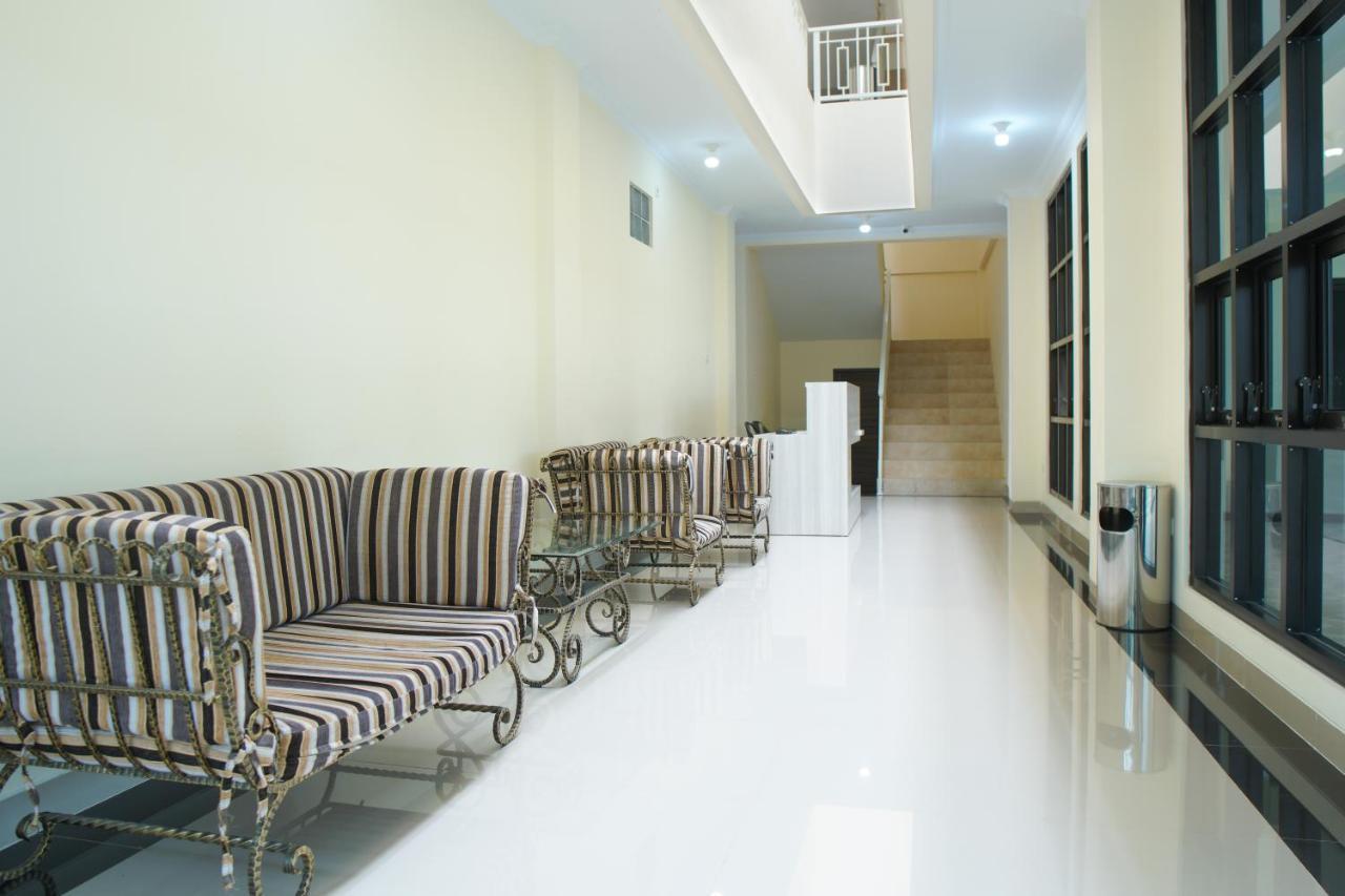 Kost Eksklusif Teduh Hostel Salakan Ngoại thất bức ảnh